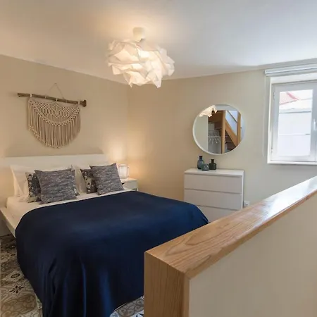 Daire Terrace & River View In Alfama Lisboa