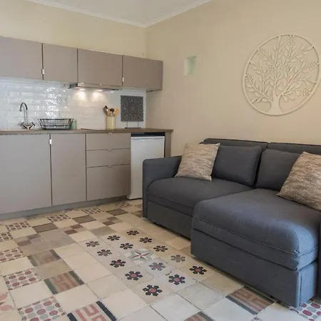 Terrace & River View In Alfama *