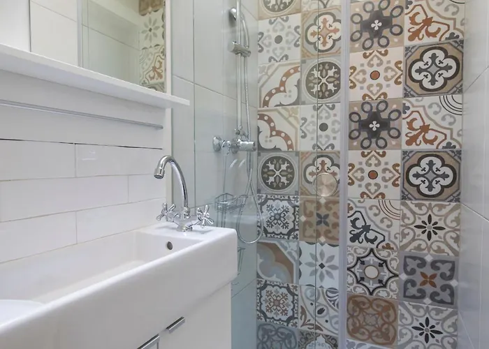 Terrace & River View In Alfama شقة *