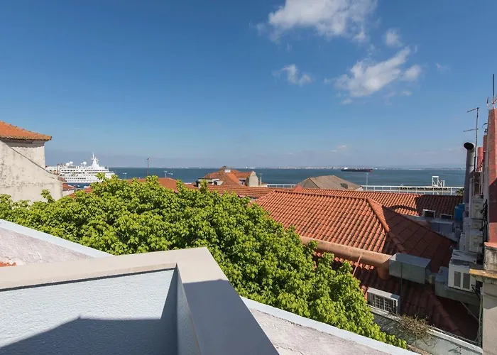 شقة Terrace & River View In Alfama Lisboa